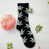 1 Pair Fashion Men Socks Cotton Weed Colorful Male Soft Breathable Short Ankle Socks Maple Leaf Casual Socks Sox Calcetines