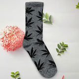 1 Pair Fashion Men Socks Cotton Weed Colorful Male Soft Breathable Short Ankle Socks Maple Leaf Casual Socks Sox Calcetines