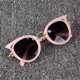 2017 New Kids Sunglasses Girls Brand Cat Eye Children Glasses Boys UV400 Lens Baby Sun glasses Cute Eyewear Shades Goggles
